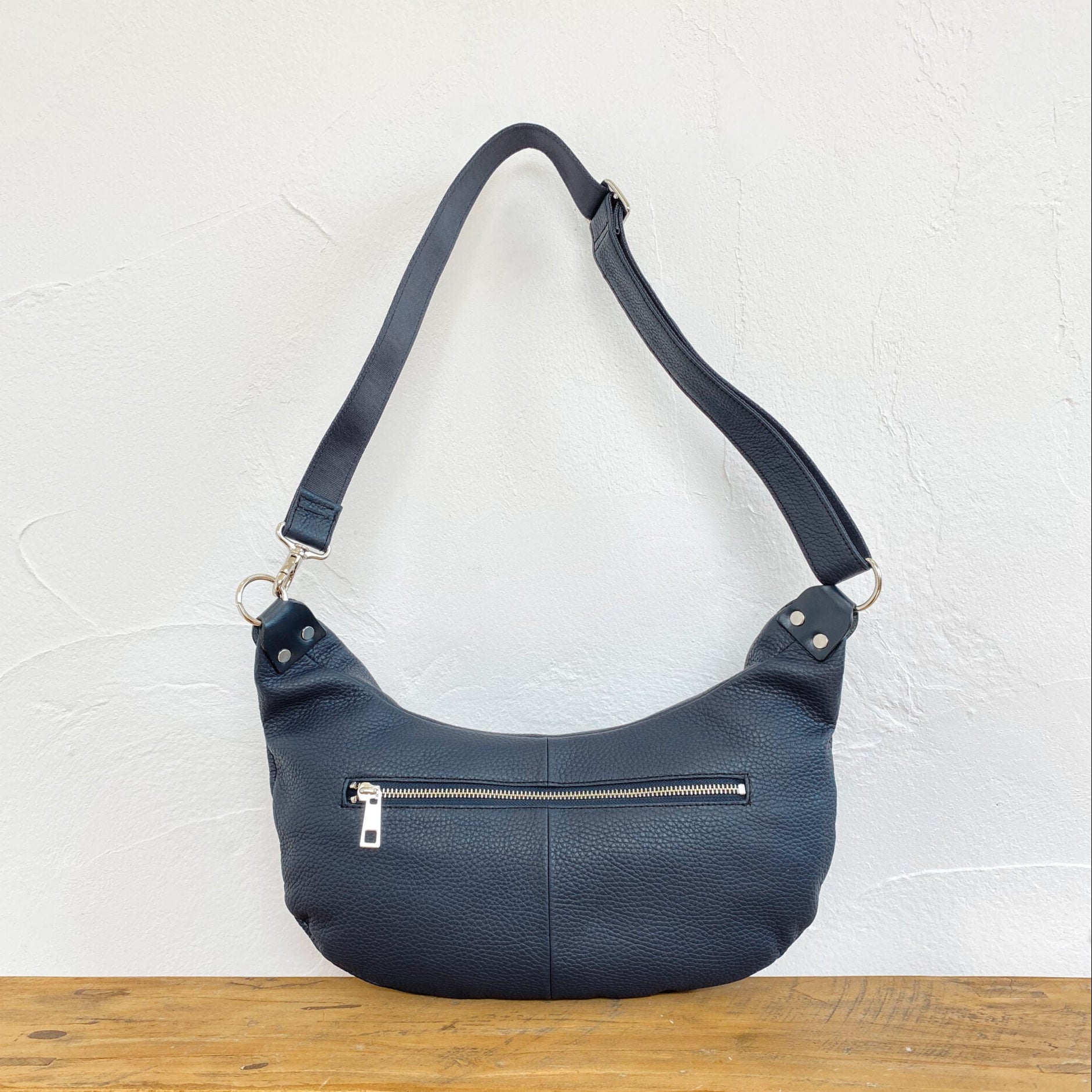 JADE ADLLER Italian Leather Bum Bag - Luxurious & Stylish